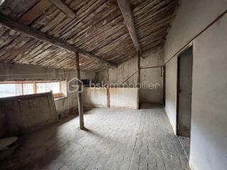  Immeuble à vendre 14 pièces 180 m²