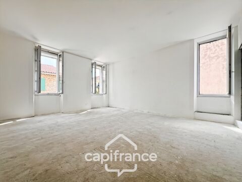   Investissement sur Charleval :  HAUT DE MAISON  : de 60 m2 + terrasse de 24 m2 + garage 21 m2 en plein coeur du village , travau Maison - 2 pice(s) - 59 m