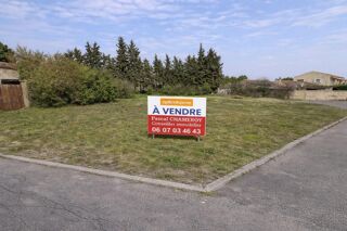  Terrain à vendre 886 m²