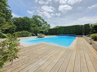  Maison � vendre 6 pi�ces 195 m�