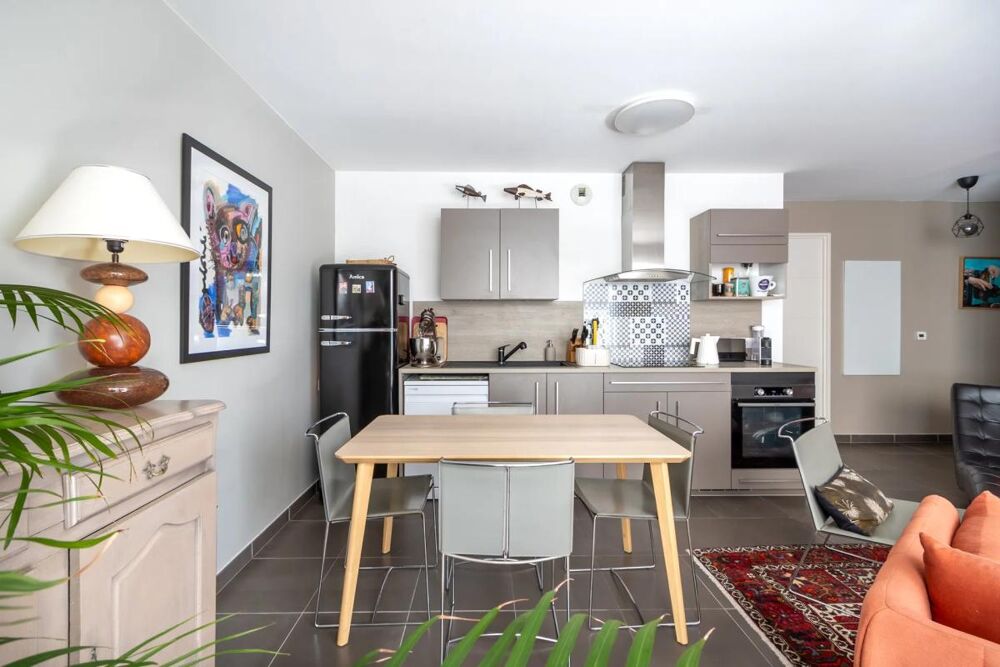 Vente Appartement Appartement de 61m2 à Toulon avec balcon - garage possible Toulon