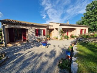  Villa à vendre 5 pièces 180 m²