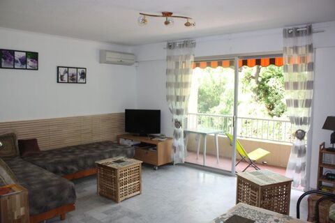   Appartement de 33m2 � louer sur Hy�res Appartement - 1 pi�ce(s) - 33 m�