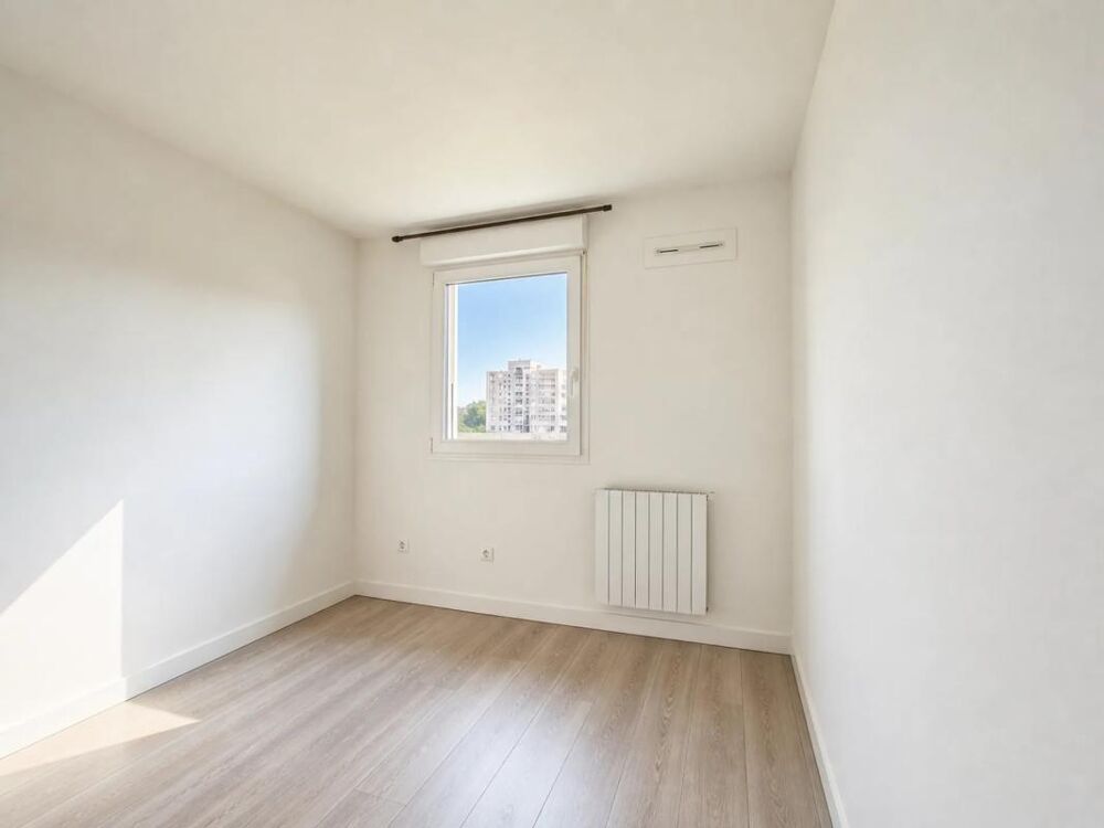 CHÂTILLON  quartier Brossolette  Vieux Bourg  Malraux  2 PIÈCES DE 45,92 M² AVEC BALCON, PARKING ET ASCENSEUR