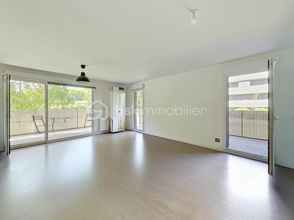 Vente Appartement Rare sur le secteur : 4 pièces de 83 m² avec terrasse plein sud de 35 m² et parking Bagneux