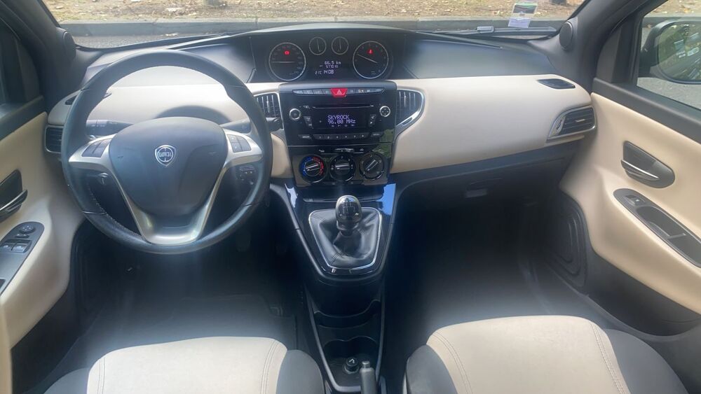 Ypsilon 1.2 69 Gold - 4 places 2014 occasion 92300 Levallois Perret
