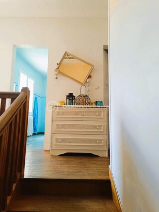  Immeuble � vendre 8 pi�ces 245 m�