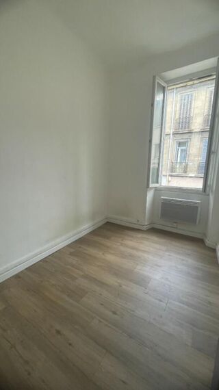 Vente Appartement Marseille 3éme - T2 34 m² au 1er étage - Belle-de-Mai Marseille 3