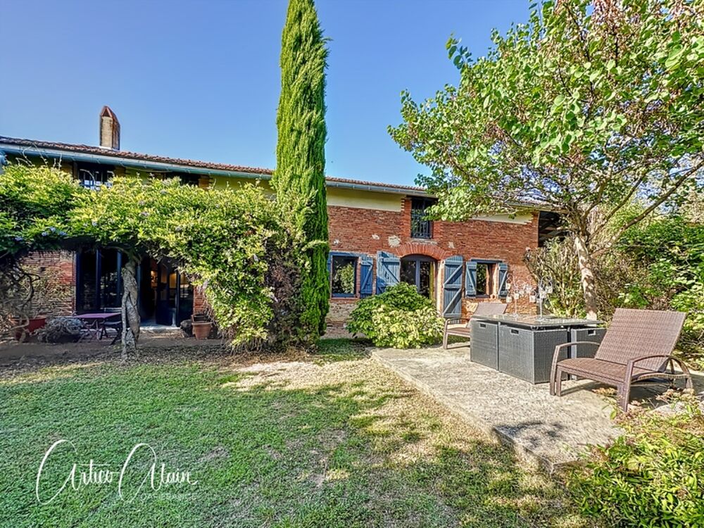 Dpt Haute Garonne (31), à vendre proche de VILLEFRANCHE DE LAURAGAIS belle demeure et gîte