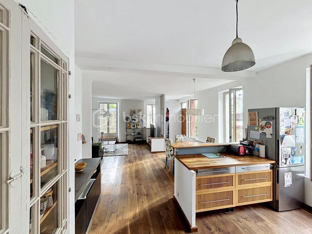 Maison 5 chambres environnement calme avec gare