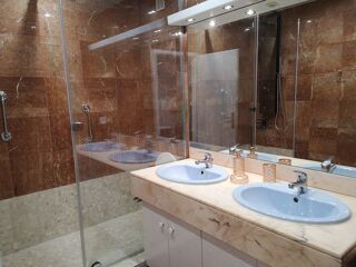  Appartement à louer 3 pièces 70 m²