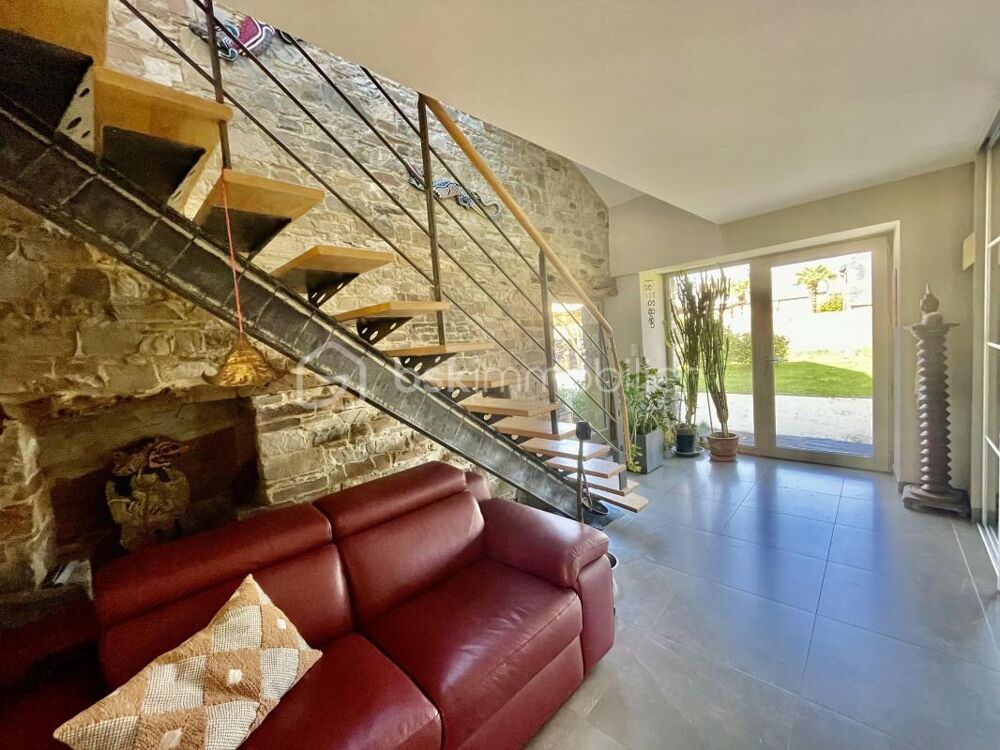 � vendre  Propri�t�/ch�teau Guichen (35580)