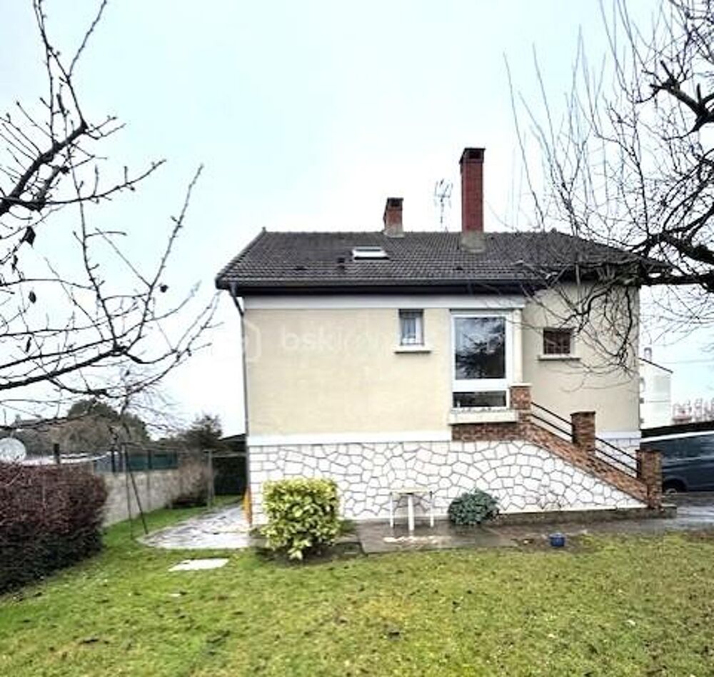Maison 5 pièces 112 m² · à Livry Gargan · 112 m² · 349 000 €