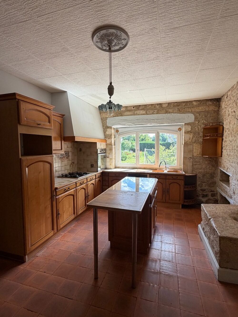 Agris. Maison 148 m² avec jardin et garage