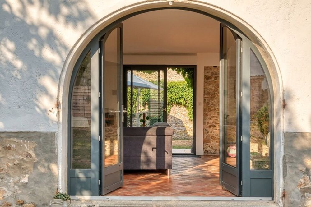 EXCLUSIVITE - Dpt Yvelines (78), à vendre à AUTOUILLET, Maison de caractère 5 pièces