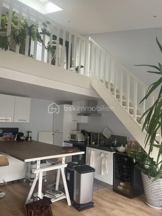  Maison à louer 4 pièces 150 m²