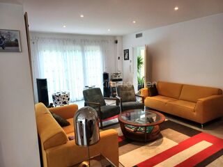  Maison � vendre 8 pi�ces 243 m�