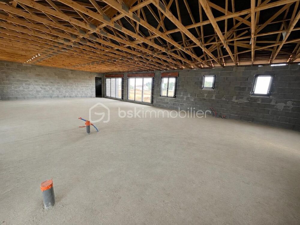 Vente Maison Maison neuve hors d'eau, hors d'air – 4 chambres – Garage – Vivonne Vivonne