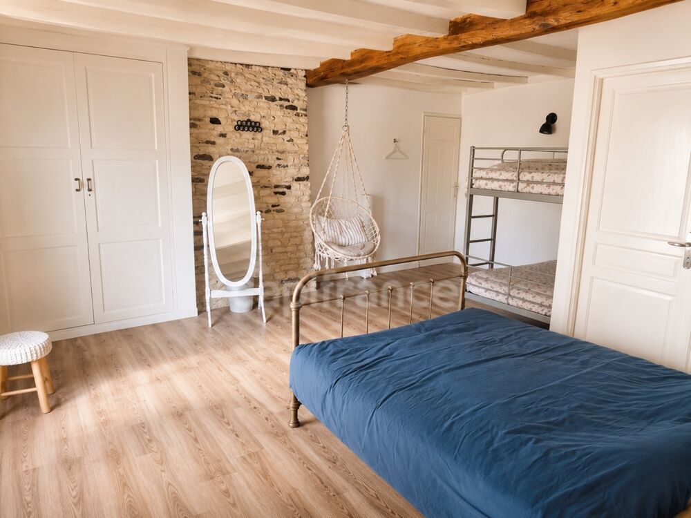 à vendre  Propriété/château Asnières-la-Giraud (17400)