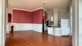  Appartement à louer 3 pièces 78 m²