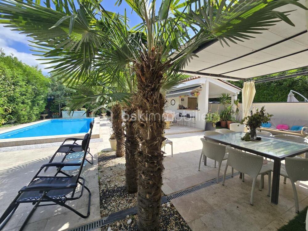 Maison de plain-pied moderne 3 chambres - 200 m² avec piscine, garage et plus