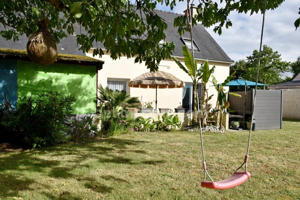 PLEUCADEUC 56140, 150m2 habitables, jusqu'à 7 chambres, jardin sans vis à vis et commodités à pied