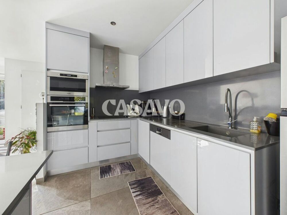 Vente Maison 4 pièces de 136m² - 33370 Yvrac