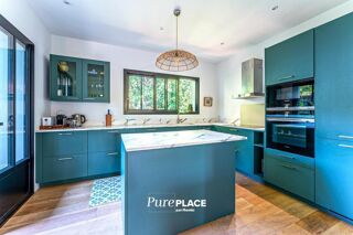  Villa � vendre 7 pi�ces 278 m�