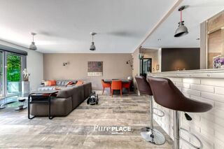  Appartement à vendre 6 pièces 150 m²