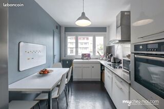  Appartement à louer 3 pièces 72 m²