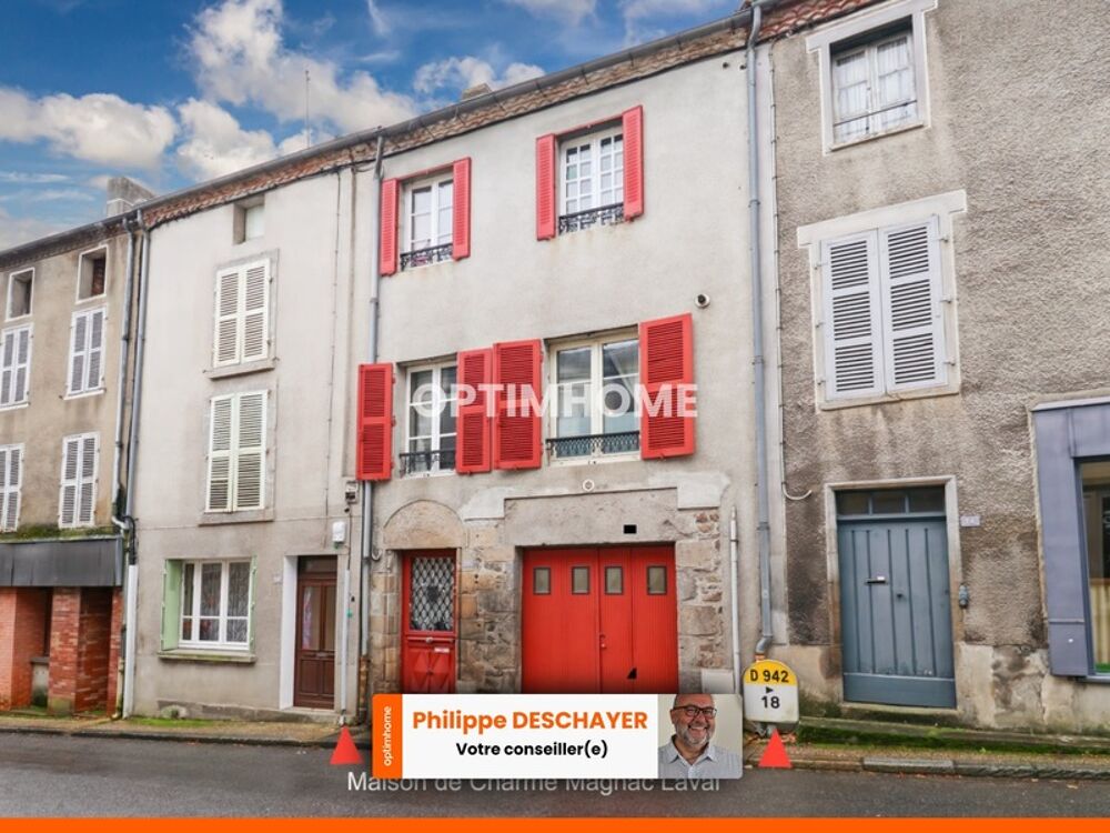 Maison de charme de 104 m² - 4 pièces - 3 chambres ave cour et garage - MAGNAC LAVAL (87)
