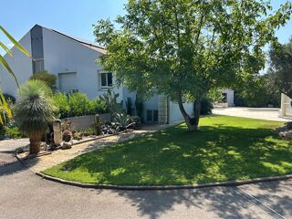  Maison � vendre 10 pi�ces 210 m�