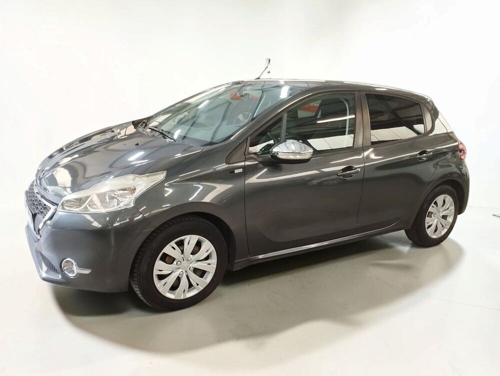 208 1.2 VTI 82 5P 2015 occasion 06640 Saint-Jeannet