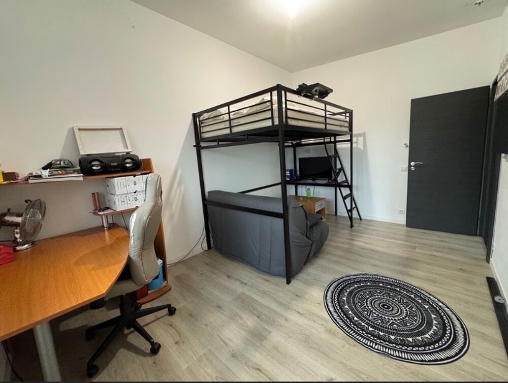 Maison passive 4 Chambres avec Piscine Chauffée, Étang et Performances Écologiques