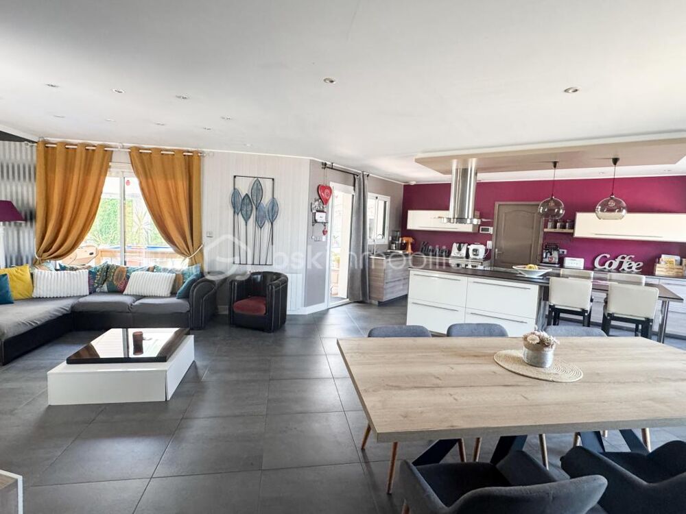 Maison de plain-pied 4 chambres 130m2 + véranda de 45m2