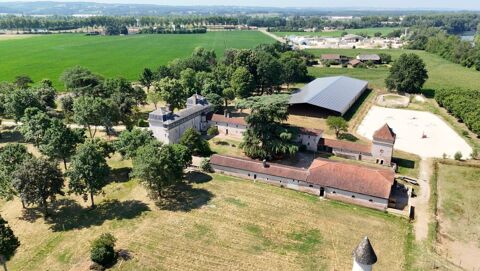   Propriete équestre et son château, à vendre 14 pièces LE TEMPLE SUR LOT (47) Propriété/château - 14 pièce(s) - 467 m²