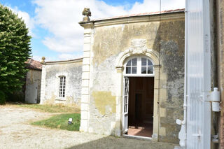  Propriété/château à vendre 15 + pièces 450 m²