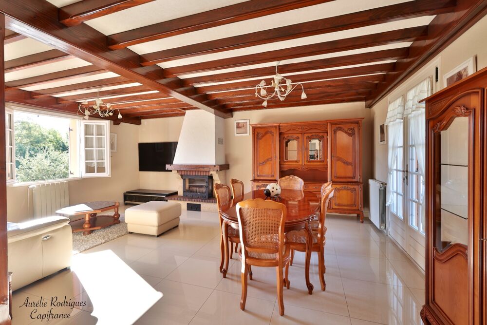 Vente Maison Maison à vendre 7 pièces CHATILLON SUR CHALARONNE (01) Chatillon sur chalaronne