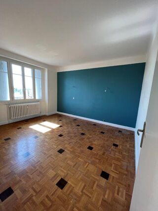  Appartement  louer 4 pices 93 m