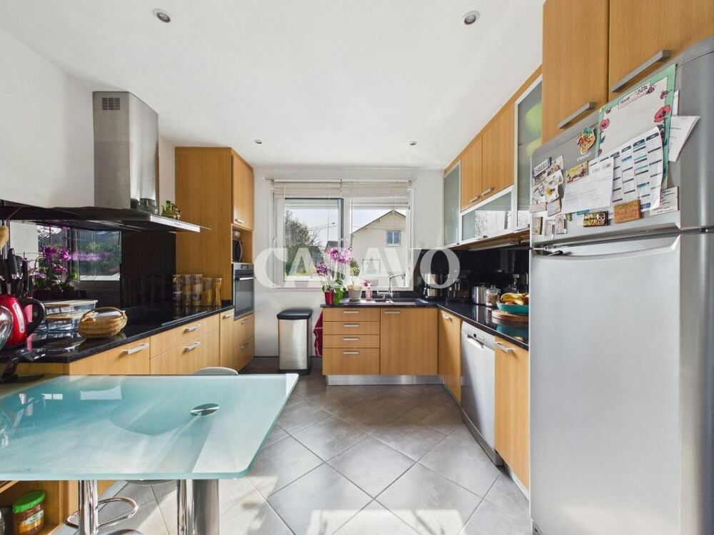 Vente Maison 6 pièces de 120m² - 95600 Eaubonne