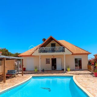  Villa � vendre 7 pi�ces 210 m�