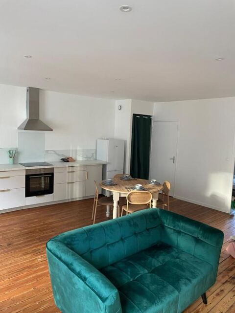   Appartement de 49m2 � louer sur La Chataigneraie Appartement - 2 pi�ce(s) - 49 m�