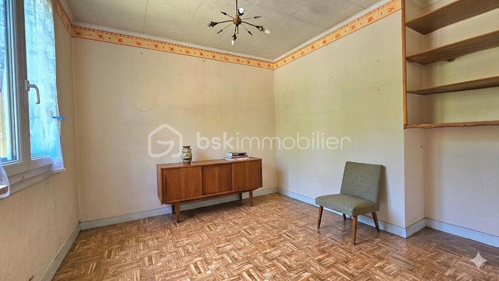 APPARTEMENT F4 A FORT POTENTIEL  DERNIER ETAGE & IDEALEMENT SITUE  CHELLES