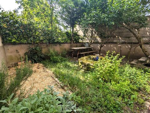   LIEUX UNIQUES ® - PROPRIÉTÉS PRIVÉES ®  BEAU LOCAL DE STANDING - BLOIS VIENNE 