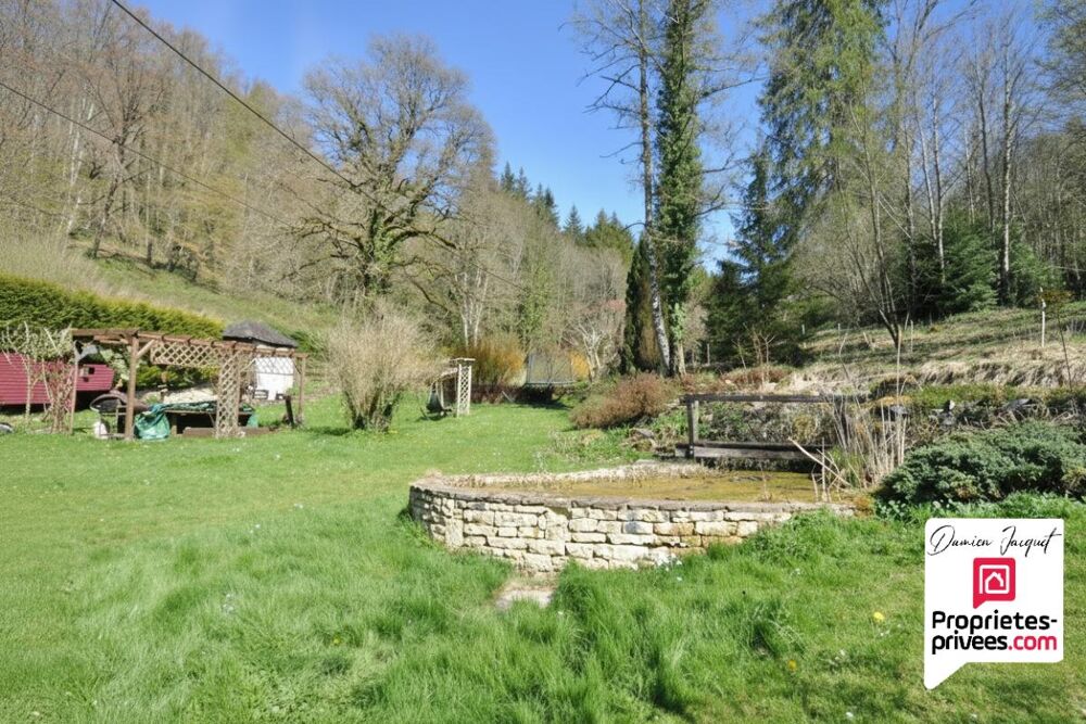 Glay 25310 - Maison et dépendance 5 pièces 3 chambres 177 .1 m2. Ecuries 298.4 m² . Dépendances 792.44 m²