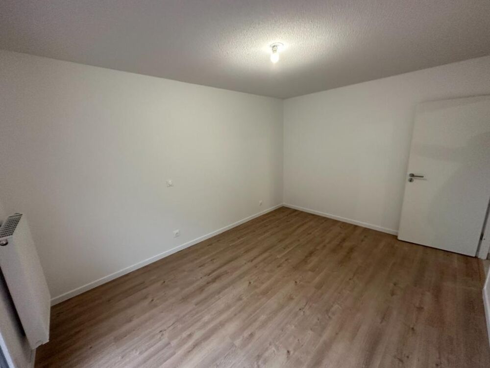 Location Appartement T2 avec jardin et parking à CENON Cenon