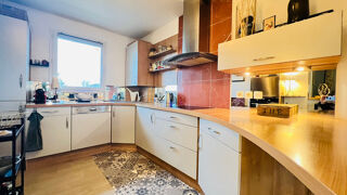  Appartement  vendre 4 pices 83 m
