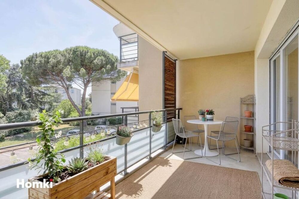 Vente Appartement T3 TRAVERSANT AVEC TERRASSE DE 12 M² ET 2 PARKINGS PRIVATIFS – EMPLACEMENT PREMIUM À BLAGNAC Blagnac