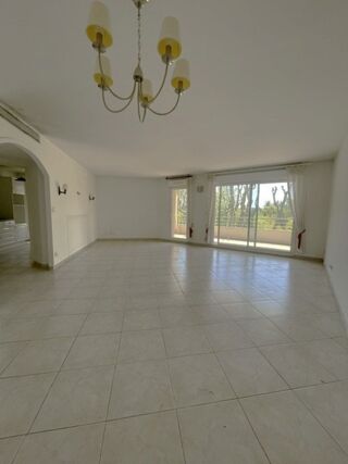  Appartement � vendre 3 pi�ces 84 m�