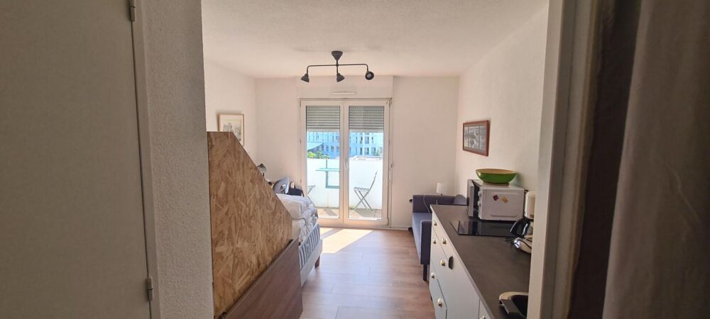 Location Appartement Appartement Nantes.1 P. 16.74 M2. Balcon Nantes